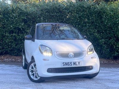 White Used 2015 Smart ForTwo Coupé Passion Coupe | £4,199 (Fair price)