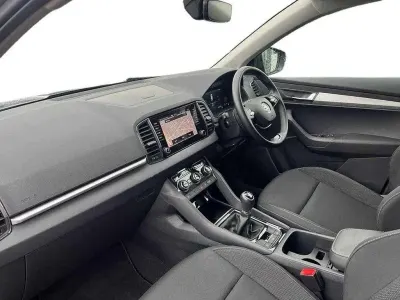 Used Skoda Karoq SE Drive 147 HP (108 kW) 2023 Graphite grey metallic SUV