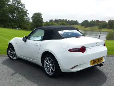 Used Mazda MX5 2016 White Cabriolet