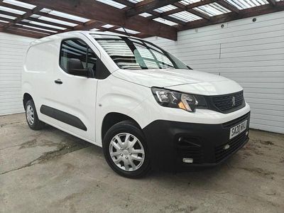 Used Peugeot Partner 2020 White MPV