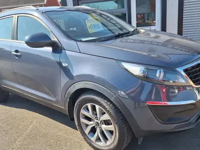 Usado Kia Sportage 114 CV (83 kW) 2016 Azul SUV