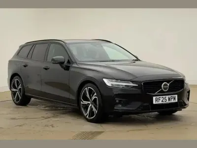 Used Volvo V60 Plus 194 HP (142 kW) 2025 Black Estate