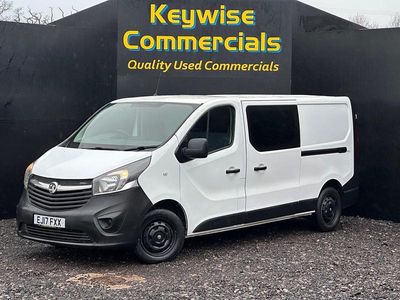 White Used 2017 Vauxhall Vivaro MPV | £15,990
