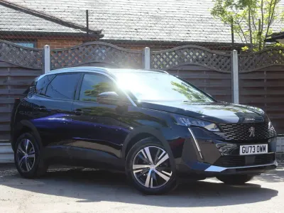 Second-hand Peugeot 3008 Active+ 131 CP (96 kW) 2023 Negru SUV