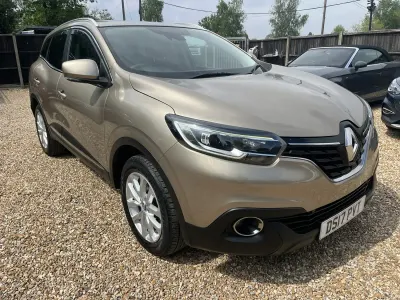 Używany Renault Kadjar Dynamique 110 KM (80 kW) 2017 Beżowy SUV