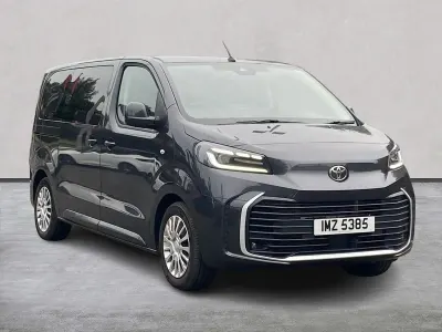 Used Toyota Proace Verso City 100 kW (136 HP) 2025 Grey Estate