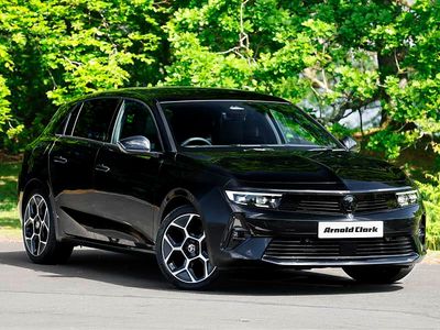 New Vauxhall Astra Ultimate 130 HP (95 kW) 2025 Black Hatchback