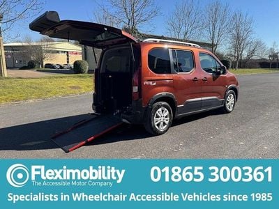 Bronze Used 2019 Peugeot Rifter Allure MPV | £13,950 (Fair price)
