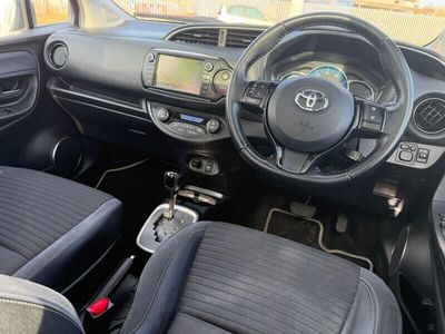 Toyota Yaris Hybrid