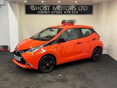Used Toyota Aygo X-cite 69 HP (50 kW) 2015 Orange Hatchback