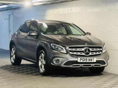 Mercedes GLA200