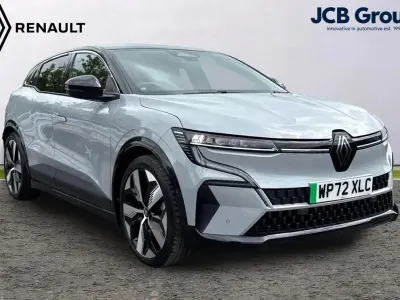 Usado Renault Megane E-Tech Techno 160 kW (218 HP) 2022 Other Citadino
