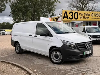 Used Mercedes Vito Progressive 90 HP (66 kW) 2022 White Van