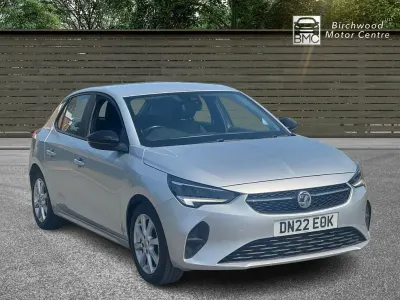 Usado Vauxhall Corsa Edition 75 HP (55 kW) 2022 Cinzento Citadino