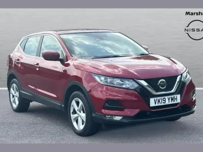 Used Nissan Qashqai Acenta Premium 138 HP (101 kW) 2019 Red SUV