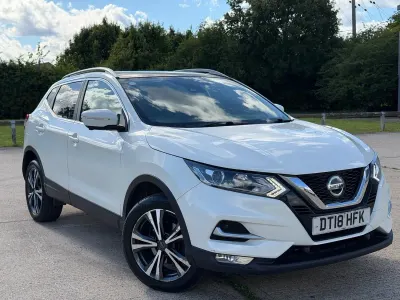 Used Nissan Qashqai N-Connecta 115 HP (84 kW) 2018 White SUV