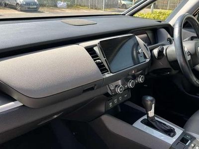 Begagnad Honda Jazz Hybrid 109 HK (80 kW) 2022 Blå Halvkombi