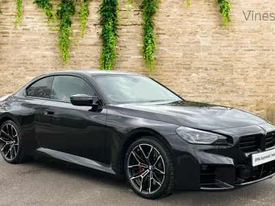 Begagnad BMW M2 Comfort Edition 454 HK (333 kW) 2024 Svart Sportkupé
