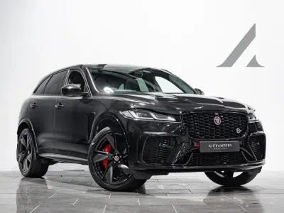 Second-hand Jaguar F-Pace SVR 550 CP (404 kW) 2023 Negru SUV