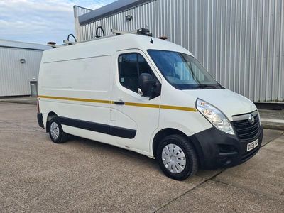 Used Vauxhall Movano 130 HP (95 kW) 2018 White MPV