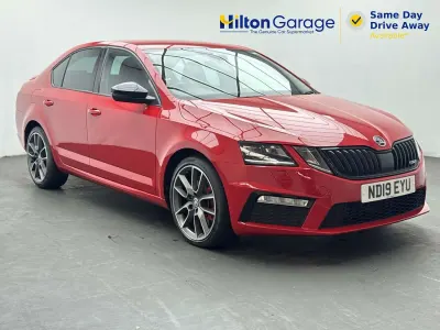 Used Skoda Octavia vRS 245 HP (180 kW) 2019 Red Hatchback