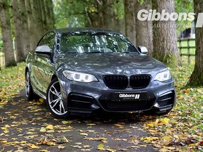 BMW M235