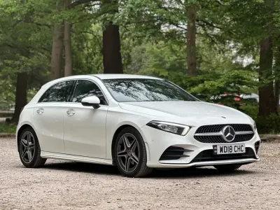 Begagnad Mercedes A200 AMG Line Premium 163 HK (119 kW) 2018 Vit Halvkombi