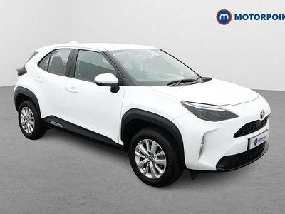 Used Toyota Yaris Hybrid 2023 White Hatchback