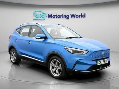 Usado MG ZS Trophy Connect 114 kW (156 HP) 2022 Azul SUV