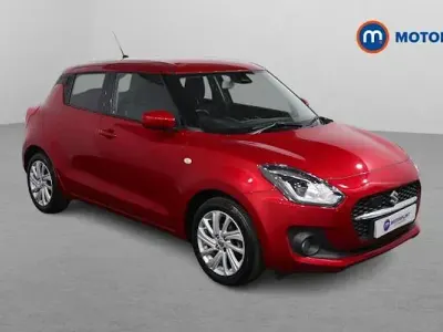 Używany Suzuki Swift SZ-T 83 KM (61 kW) 2023 Czerwony Hatchback