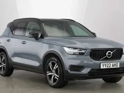 Used Volvo XC40 R-Design 161 HP (118 kW) 2022 SUV