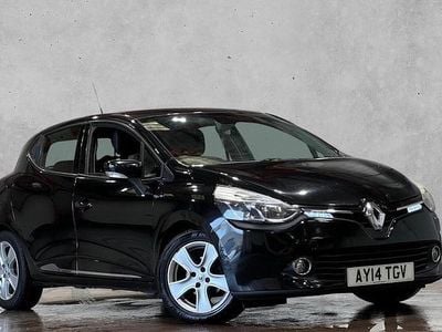 Begagnad Renault Clio IV Dynamique 90 HK (66 kW) 2015 Halvkombi
