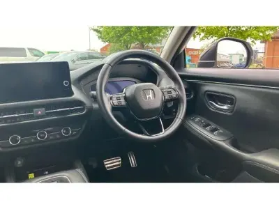 Używany Honda ZR-V Sport 184 KM (135 kW) 2024 Biały SUV