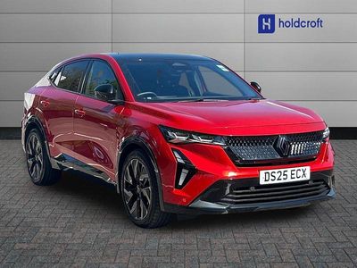 Begagnad Renault Rafale 200 HK (147 kW) 2025 Röd SUV