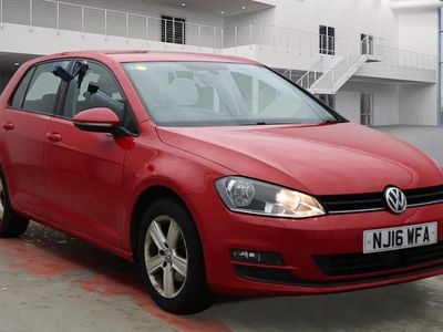 Used VW Golf VII Edition 125 HP (91 kW) 2016 Red Hatchback