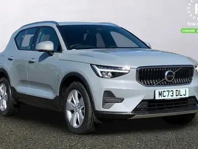 Used Volvo XC40 Core 163 HP (119 kW) 2023 Grey SUV