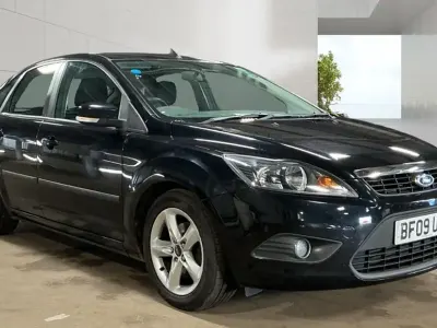 Used Ford Focus Zetec 110 HP (80 kW) 2009 Black Hatchback