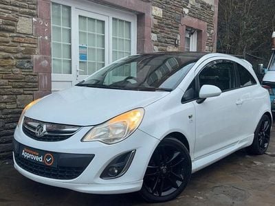 Used Vauxhall Corsa Edition 2011 White Hatchback