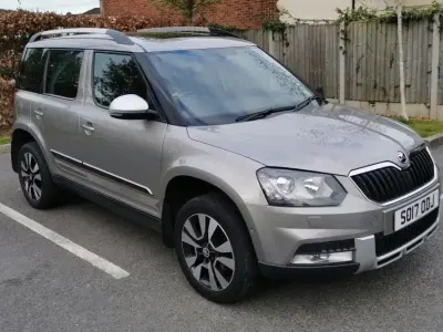 Używany Skoda Yeti 2017 Beżowy SUV