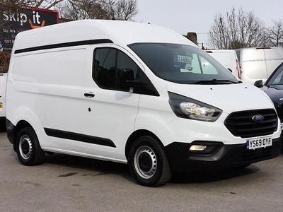 Used Ford Transit Custom 105 HP (77 kW) 2020 White Van