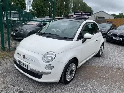 Used Fiat 500 Lounge 69 HP (50 kW) 2013 White Hatchback