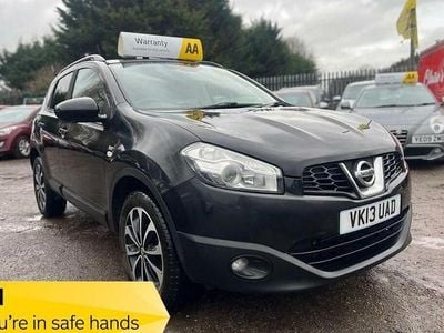 Black Used 2013 Nissan Qashqai 360º SUV | £4,490 (Fair price)
