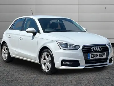 Used Audi A1 Sportback Sport 94 HP (69 kW) 2018 Glacier white Hatchback