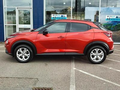 Used Nissan Juke N-Connecta 113 HP (83 kW) 2022 Red SUV