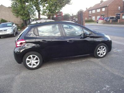 Used Peugeot 208 Active 82 HP (60 kW) 2013 Black Hatchback