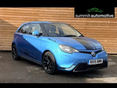 Usado MG MG3 106 CV (77 kW) 2015 Azul Utilitario