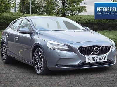 Used Volvo V40 Momentum 120 HP (88 kW) 2017 Grey Hatchback