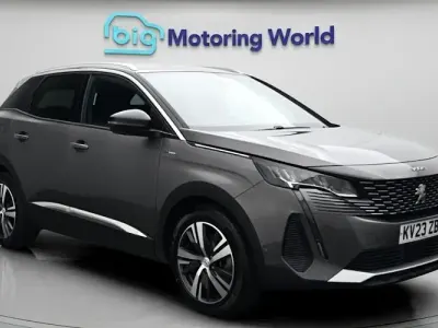 Used Peugeot 3008 Allure+ 300 HP (220 kW) 2023 Grey SUV