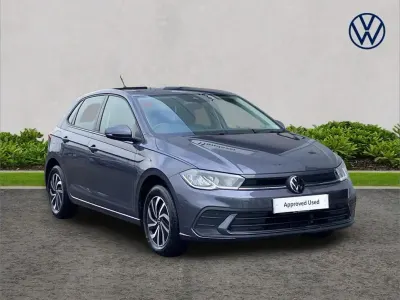 Used VW Polo Life 95 HP (69 kW) 2024 Grey Hatchback
