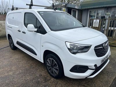 Used Vauxhall Combo Sportive 2021 White MPV